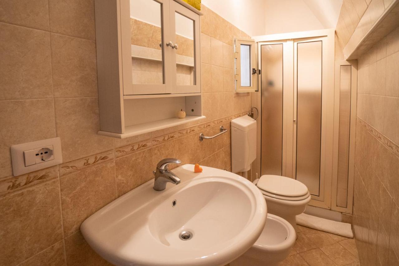 Апартаменти La Casina Nel Centro Тропеа Екстер'єр фото